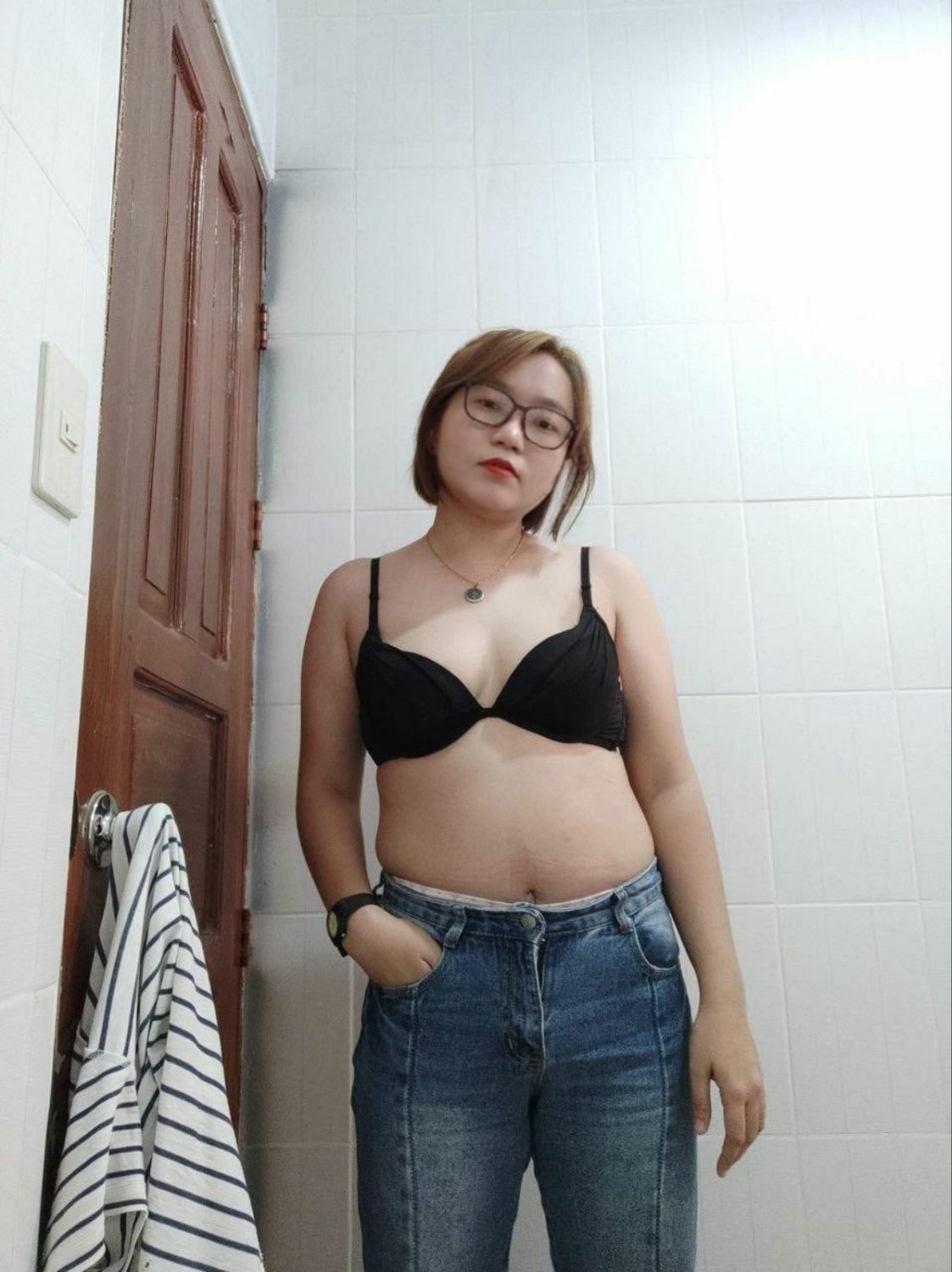 Vietnamese whore wanted her body seen by all #wLOkM4QR